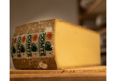 Comté doux AOP – fromage fondant aux saveurs délicates en ligne - 48H livré 2